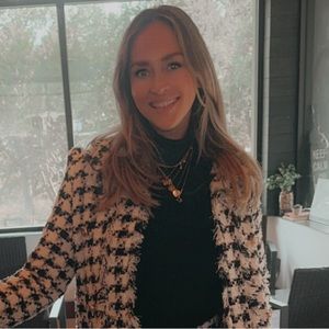 Meet your Posher, Alaina